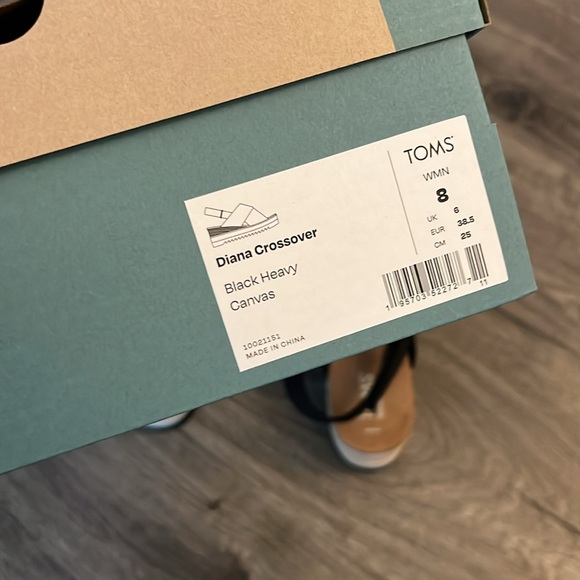 Toms Diana Crossover Wedges - Picture 11 of 12